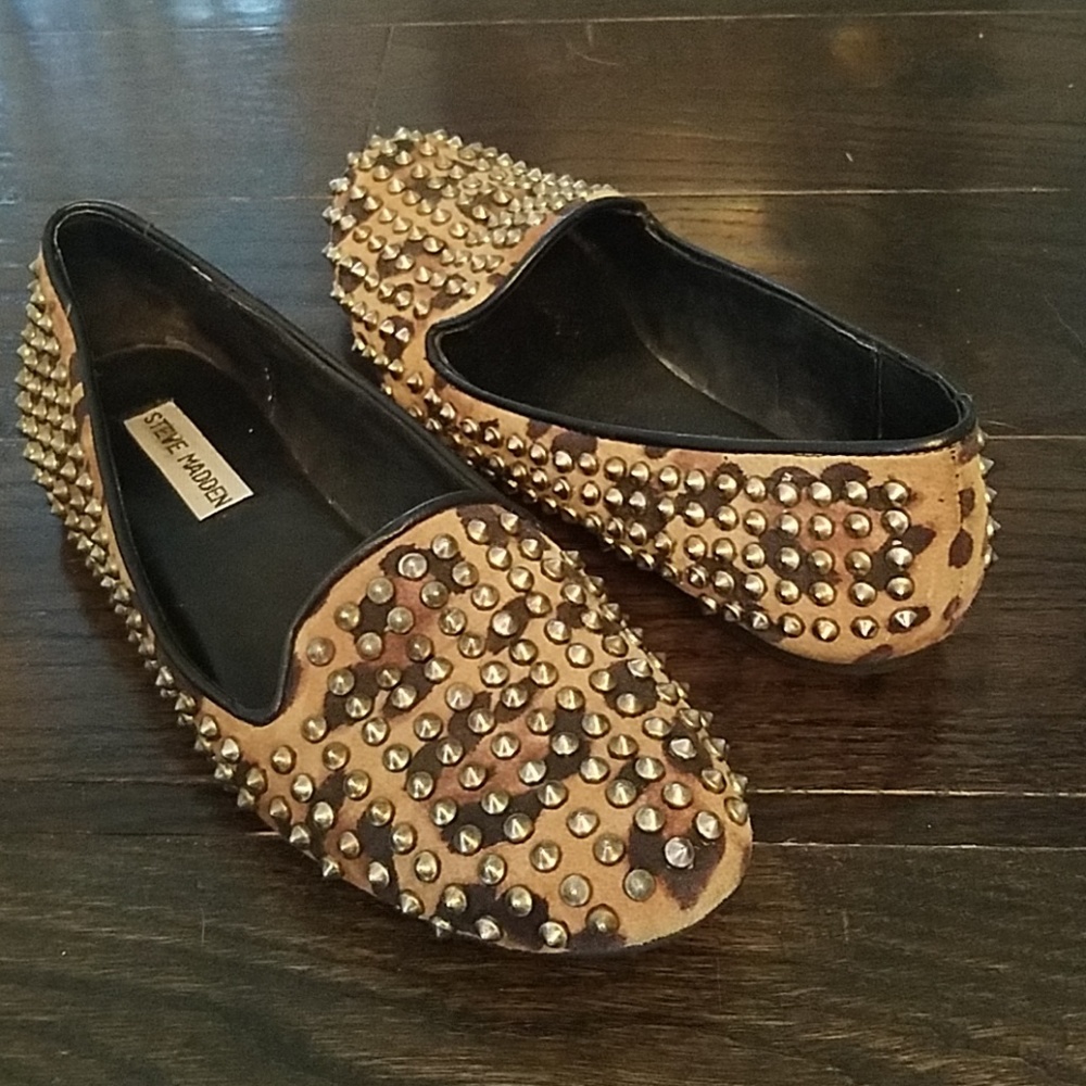 Steve Madden Leopard Studded Flats